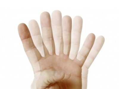 Como enxerga o paciente com visão dupla?